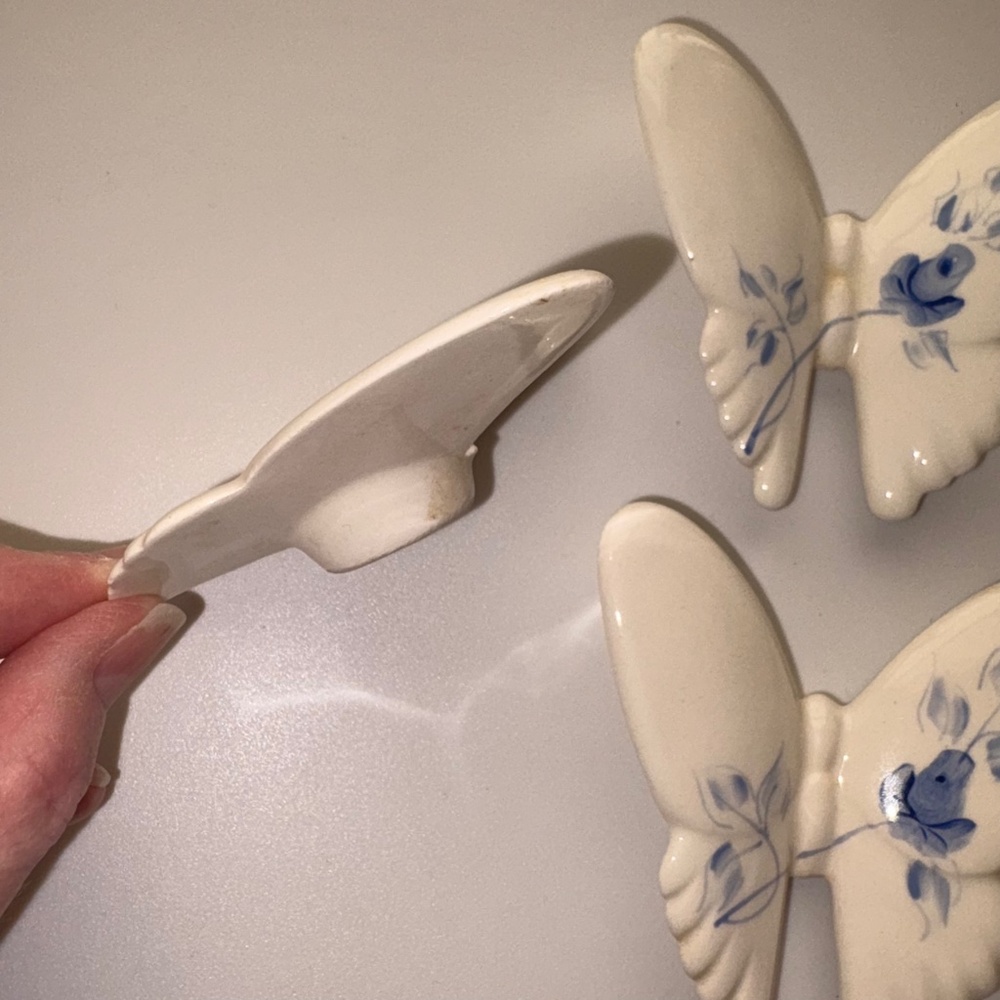 LASTING PRODUCTS Ceramic Butterflies w/Hand Painted Rose Floral Design Vintage - Picture 9 of 14